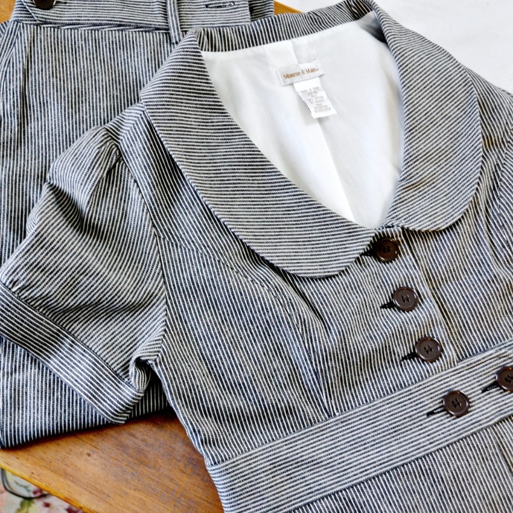 Monroe & Main Jacket and Capri Pants